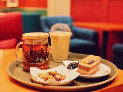 -西西弗书店&矢量咖啡(壹方购物中心店)