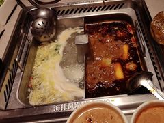 -海底捞火锅(宝龙广场夜宵主题店)