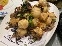 干菜汤圆-新天明砂锅鱼头煲