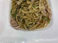 -金时代顺风大酒店(临港百联店)