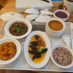 -莲生母婴月子中心(清水河公园店)