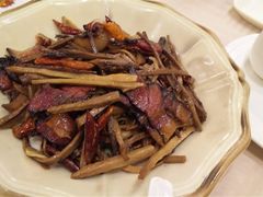 腌笋炒腊肉-北海渔村酒楼·粤菜海鲜点心(新华店)