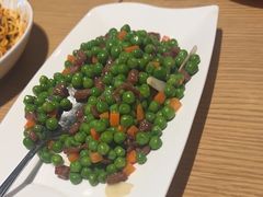 -渝信川菜 · 川味家常菜(财富购物中心店)