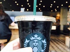气质冷翠咖啡-星巴克臻选(湖滨道店)
