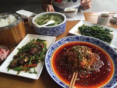 -庶民居中餐馆(花土店)