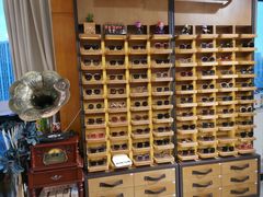 -肆兮眼镜·蔡司·徕卡战略合作店(大坪店)