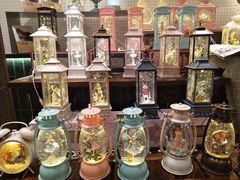 -光海书局(南京东路第一百货店)