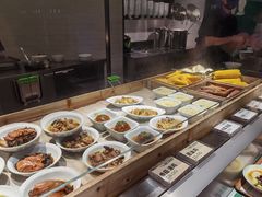 -老乡鸡(上海白玉兰广场店)