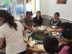 -粘豆包柴火铁锅炖