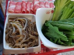-季季红火锅(柳州城中万达二店)