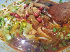 -百春原湖南牛肉粉(百联世纪店)