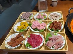 -巴隆门重庆老火锅(太湖路店)