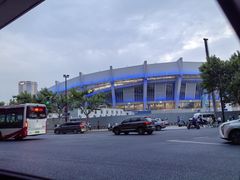 -上海体育场