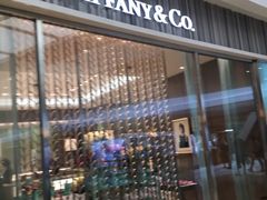 -Tiffany & Co.蒂芙尼
(广州太古汇店)