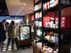 零售区-星巴克臻选(重庆大融城店)