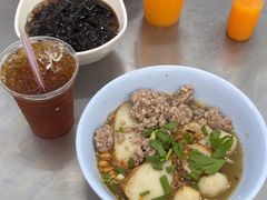 -榮泰米粉湯(Left Shop)