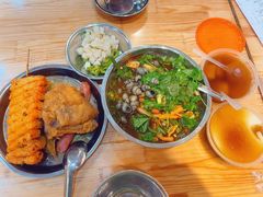 -柳州肥姨妈大骨螺蛳粉(东靖路店)