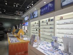 -诺柯视眼镜-蔡司依视路官方工厂店(淞南一店)