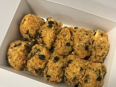 海苔肉松小贝-鲍师傅糕点(八一馆店)