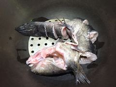 -老刘生态大鱼坊铁锅炖鱼(赛马场店)
