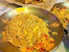 土豆丝蛋炒饭-夜火烤摊·东北烧烤酒场·老杨小黄鱼