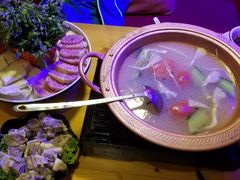 铜锅腊排骨火锅-民食香·腊排骨野生菌美食(木府店)