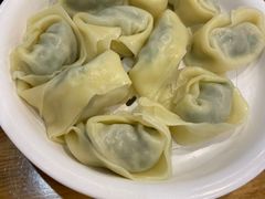 荠菜大馄饨-老牛窝里(总店)