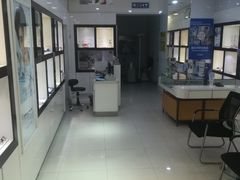 -爱视眼镜(贵州路店)