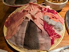 -城墙拐拐火锅(三峡广场黑金冠店)