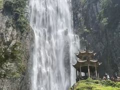 -刘伯温故里景区百丈漈