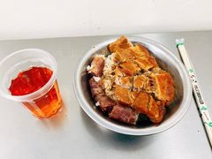 -梁阿婆廿年老牌扣肉糯米饭