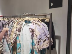 -URBAN REVIVO(北京斯普瑞斯奥特莱斯店)