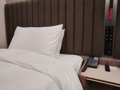 -城际上海虹桥机场酒店