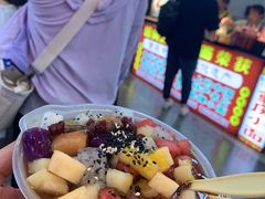 -八一路好吃街(雨田商务大厦店)