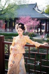 -懿沉香中式嫁衣礼服秀禾服龙凤褂马来褂旗袍总店