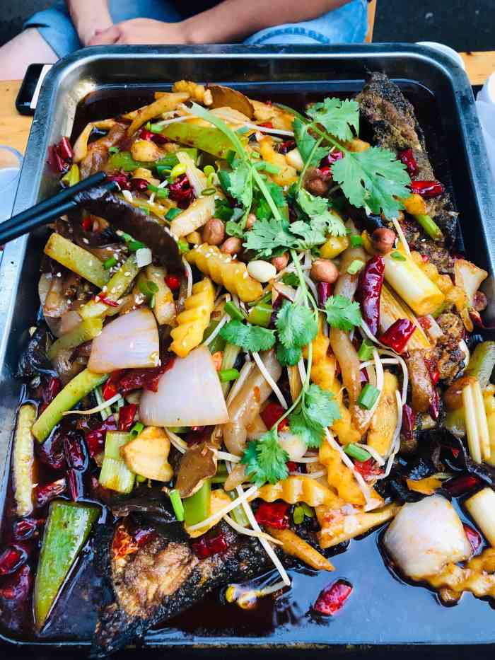 三江烤鱼(文华路店)-"先不说味道怎么样,这家店宰客让人不能忍受.