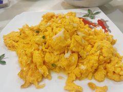 -七的湖·晚芳亭·阳澄湖农家菜·大闸蟹(莲花岛店)