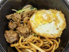 牛肉炒面-陈八两面家(华孚写字楼店)