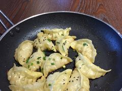 芹菜鲜肉-小金鬼·煎饺·鸽子汤