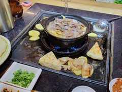 -有一锅·野生菌黑山羊腊排骨火锅(古城北门店)