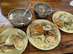 -丁红照水煎包胡辣汤