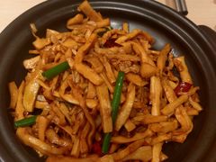 -吕氏疙瘩汤·海鲜新鲁菜(凯德mall新都心店)