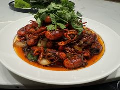 -阿瓦山寨·湘菜现炒·剁椒鱼头王(咸阳总店)