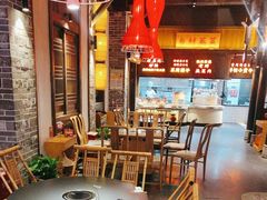-野山舂·贵州现舂酸汤牛肉(东山店)