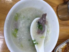 银记肠粉店(中电数码城店)-银记肠粉店(新港西路店)
