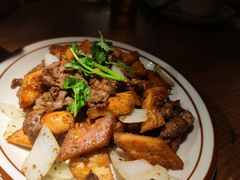 -纳鲁孜·新疆特色餐厅(上海悦荟广场店)