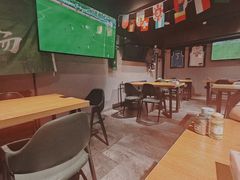-京狮炙燥·精酿烧烤(首经贸店)
