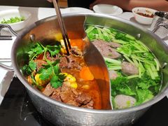 鸳鸯锅底-牛焱·贵州黄牛肉火锅(城西银泰店)