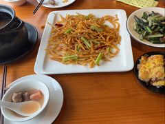 -莲餐厅·湖北菜·潜江小龙虾店(愚园路店)