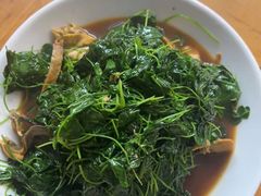 -品鲜村农家菜·阳澄湖大闸蟹(总店)